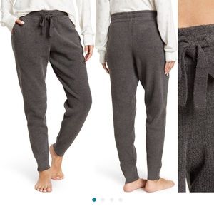 Barefoot Dreams cozy chic ultra lite ribbed joggers- M